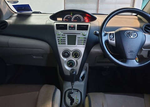 Mua Toyota Vios cho vợ: Đời 2008 vẫn đi ngon lành - Ảnh 5. Mua Toyota Vios cho vợ: Đời 2008 vẫn đi ngon lành - Ảnh 5.