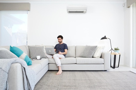 10 mẹo giúp điều hòa tiết kiệm điện - Ảnh 1. 10 mẹo giúp điều hòa tiết kiệm điện - Ảnh 1.