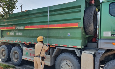 Tịch thu xe vi phạm được không? - Ảnh 2. Tịch thu xe vi phạm được không? - Ảnh 2.