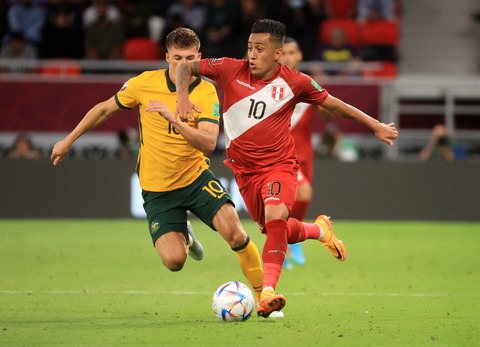 Thủ môn dự bị hóa người hùng, Úc giành vé đến World Cup 2022 - Ảnh 2. Thủ môn dự bị hóa người hùng, Úc giành vé đến World Cup 2022 - Ảnh 2.