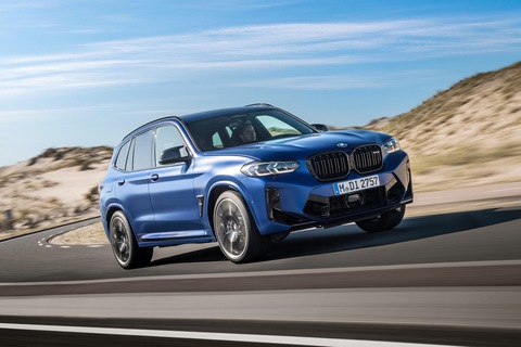 BMW X3 2022 chật vật vượt qua bài thử đánh lái - Ảnh 1. BMW X3 2022 chật vật vượt qua bài thử đánh lái - Ảnh 1.