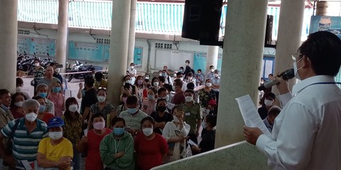 Chủ chợ Đại Quang Minh chịu điều chỉnh hợp đồng, tiểu thương bảo chưa nghe rõ - Ảnh 2. Chủ chợ Đại Quang Minh chịu điều chỉnh hợp đồng, tiểu thương bảo chưa nghe rõ - Ảnh 2.