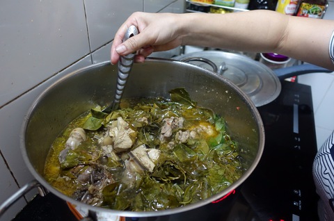 Nhớ nồi canh chua lá giang của ngoại - Ảnh 4. Nhớ nồi canh chua lá giang của ngoại - Ảnh 4.