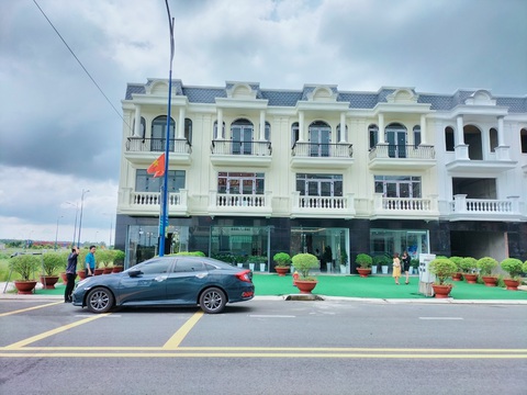Nhà phố thương mại - Shophouse Thăng Long Luxury hấp dẫn về vị trí và tiềm năng - Ảnh 3. Nhà phố thương mại - Shophouse Thăng Long Luxury hấp dẫn về vị trí và tiềm năng - Ảnh 3.