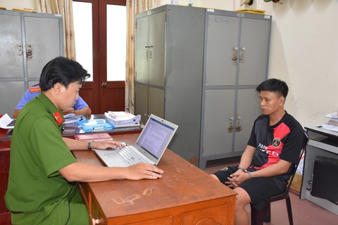 Khởi tố, bắt tạm giam nghi phạm sát hại thiếu nữ 13 tuổi - Ảnh 1. Khởi tố, bắt tạm giam nghi phạm sát hại thiếu nữ 13 tuổi - Ảnh 1.