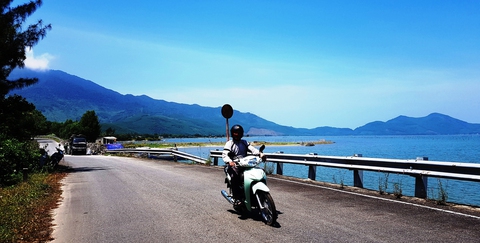 Hói Mít hết cười ra nước mắt - Ảnh 2. Hói Mít hết cười ra nước mắt - Ảnh 2.