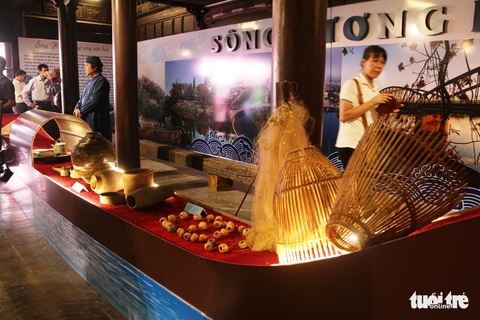 Nghe cổ vật kể chuyện những dòng sông xứ Huế - Ảnh 2. Nghe cổ vật kể chuyện những dòng sông xứ Huế - Ảnh 2.