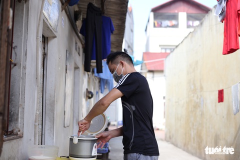 Gói hỗ trợ thuê nhà trọ cho người lao động: Mới có 26/61 tỉnh, thành nhận hồ sơ - Ảnh 1. Gói hỗ trợ thuê nhà trọ cho người lao động: Mới có 26/61 tỉnh, thành nhận hồ sơ - Ảnh 1.
