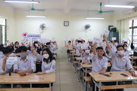 Samsung tạo sân chơi Solve for Tomorrow 2022 cho các tài năng công nghệ trẻ - Ảnh 1. Samsung tạo sân chơi Solve for Tomorrow 2022 cho các tài năng công nghệ trẻ - Ảnh 1.