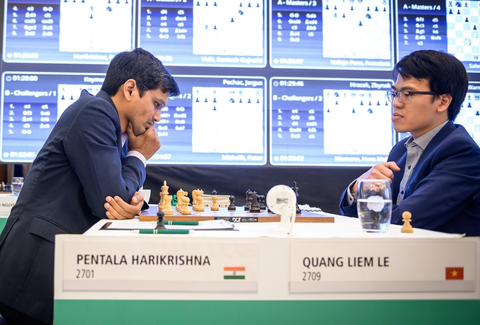 Hòa cựu vô địch châu Á, Lê Quang Liêm dẫn đầu Prague Chess Festival - Ảnh 1. Hòa cựu vô địch châu Á, Lê Quang Liêm dẫn đầu Prague Chess Festival - Ảnh 1.