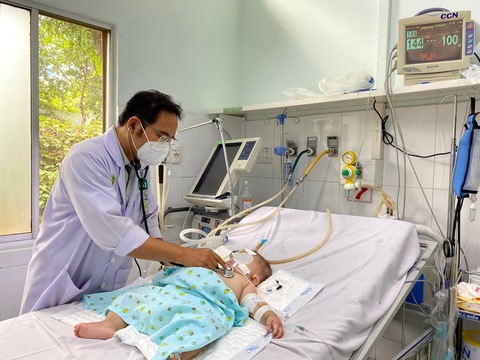 Số ca sốt xuất huyết nặng tăng cao, vì sao? - Ảnh 1. Số ca sốt xuất huyết nặng tăng cao, vì sao? - Ảnh 1.
