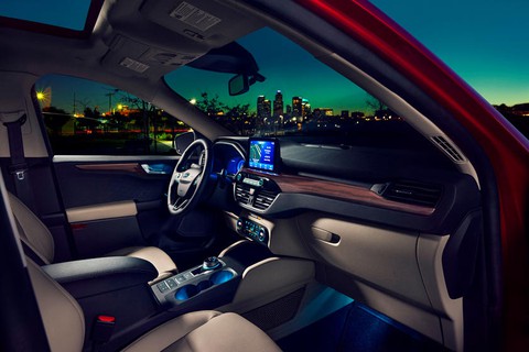 Ford Escape 2023 lộ diện giữa tin đồn khai tử - Ảnh 3. Ford Escape 2023 lộ diện giữa tin đồn khai tử - Ảnh 3.