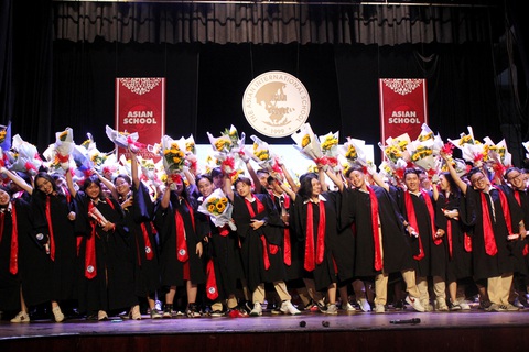 Hơn 94% học sinh Asian School miễn thi ngoại ngữ kỳ thi tốt nghiệp THPT - Ảnh 1. Hơn 94% học sinh Asian School miễn thi ngoại ngữ kỳ thi tốt nghiệp THPT - Ảnh 1.