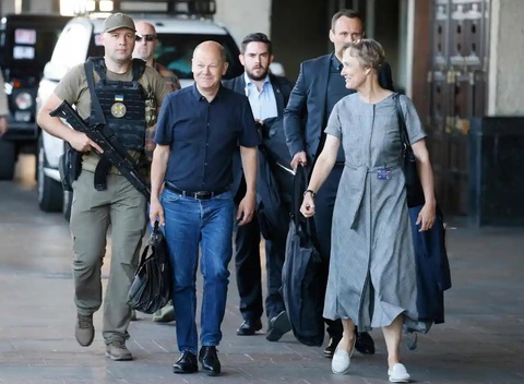 Ông Macron cùng lãnh đạo Đức, Ý đến Ukraine, Điện Kremlin nói gì? - Ảnh 2. Ông Macron cùng lãnh đạo Đức, Ý đến Ukraine, Điện Kremlin nói gì? - Ảnh 2.