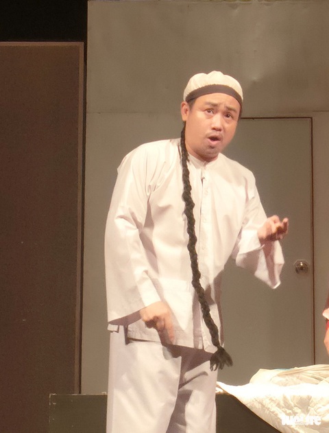 Diễn viên hài Hữu Tín bị khởi tố, bắt tạm giam vì ma túy - Ảnh 4. Diễn viên hài Hữu Tín bị khởi tố, bắt tạm giam vì ma túy - Ảnh 4.