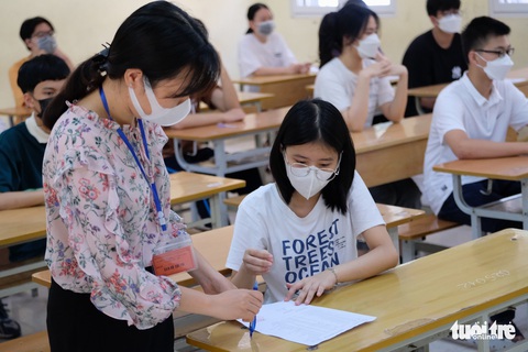 Thí sinh Hà Nội tự tin với mọi thay đổi của quy chế thi vào lớp 10 - Ảnh 9. Thí sinh Hà Nội tự tin với mọi thay đổi của quy chế thi vào lớp 10 - Ảnh 9.