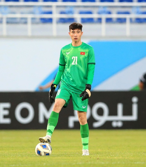 Tuyển thủ U23 Việt Nam Vũ Tiến Long: ‘Hết vui rồi, giờ tập trung vào nhiệm vụ ở câu lạc bộ’ - Ảnh 2. Tuyển thủ U23 Việt Nam Vũ Tiến Long: ‘Hết vui rồi, giờ tập trung vào nhiệm vụ ở câu lạc bộ’ - Ảnh 2.