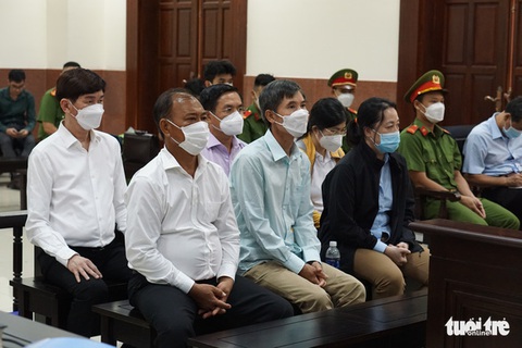 Tin sáng 15-6: Cách tính lương khi làm theo tuần, ngày từ 1-7; Hàng nghìn chương trình giảm giá - Ảnh 2. Tin sáng 15-6: Cách tính lương khi làm theo tuần, ngày từ 1-7; Hàng nghìn chương trình giảm giá - Ảnh 2.