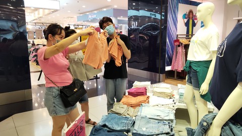 Thêm một loạt thương hiệu thời trang, mỹ phẩm, đồ gia dụng... giảm giá 50-70-80% - Ảnh 4. Thêm một loạt thương hiệu thời trang, mỹ phẩm, đồ gia dụng... giảm giá 50-70-80% - Ảnh 4.