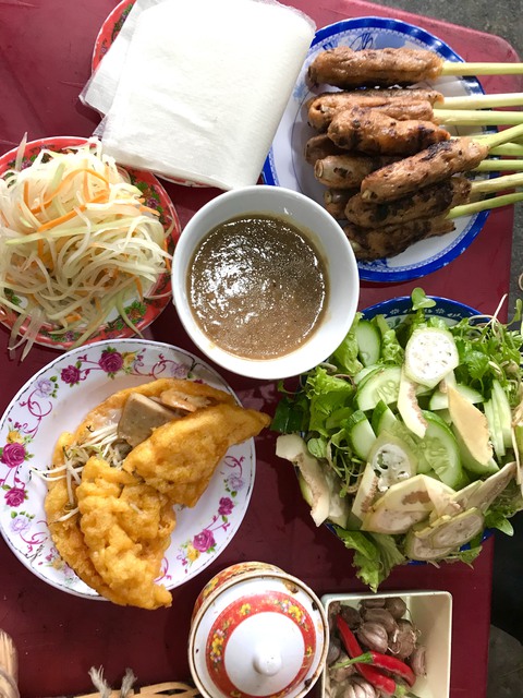 Về cố đô Huế đắm mình vào thiên nhiên đẹp như tranh, như thơ - Ảnh 10. Về cố đô Huế đắm mình vào thiên nhiên đẹp như tranh, như thơ - Ảnh 10.