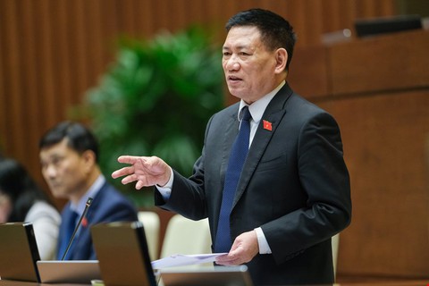 Mua bán bất động sản: Ban đầu khai bán 500 triệu, sau đó khai lại giá 10 tỉ đồng - Ảnh 1. Mua bán bất động sản: Ban đầu khai bán 500 triệu, sau đó khai lại giá 10 tỉ đồng - Ảnh 1.