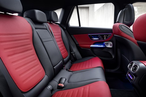 SUV bán chạy nhất của Mercedes-Benz GLC ra mắt thế hệ mới: Mọi bản đều có tùy chọn hybrid - Ảnh 4. SUV bán chạy nhất của Mercedes-Benz GLC ra mắt thế hệ mới: Mọi bản đều có tùy chọn hybrid - Ảnh 4.