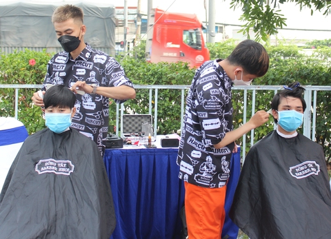 Nổi tiếng không nhờ ngoại hình: Nhiều cách để khẳng định bản thân - Ảnh 1. Nổi tiếng không nhờ ngoại hình: Nhiều cách để khẳng định bản thân - Ảnh 1.