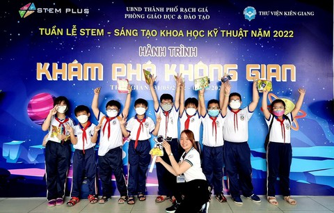 Khám phá không gian - nơi khơi nguồn cho các em học sinh sáng tạo kỹ thuật - Ảnh 2. Khám phá không gian - nơi khơi nguồn cho các em học sinh sáng tạo kỹ thuật - Ảnh 2.