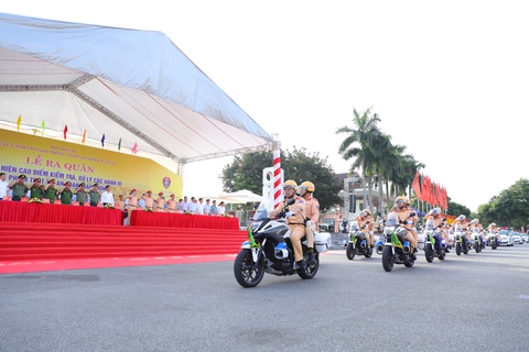 Công chức vi phạm nồng độ cồn, quá tốc độ: Không có chuyện chỉ gửi thông báo mà không xử phạt - Ảnh 1. Công chức vi phạm nồng độ cồn, quá tốc độ: Không có chuyện chỉ gửi thông báo mà không xử phạt - Ảnh 1.