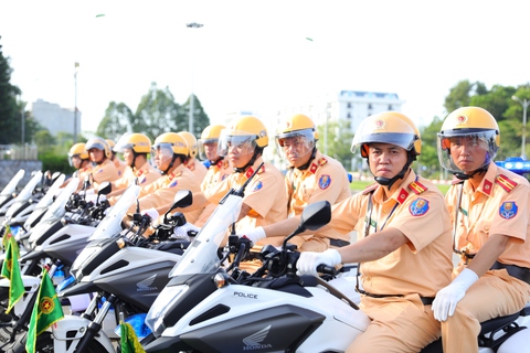 Công chức vi phạm nồng độ cồn, quá tốc độ: Không có chuyện chỉ gửi thông báo mà không xử phạt - Ảnh 2. Công chức vi phạm nồng độ cồn, quá tốc độ: Không có chuyện chỉ gửi thông báo mà không xử phạt - Ảnh 2.