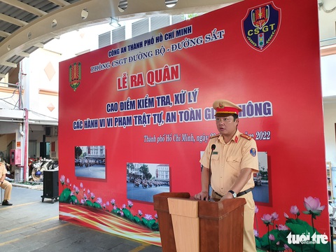 Phòng CSGT TP.HCM: Buộc chủ xe bằng mọi cách phải cắt thùng đã cơi nới - Ảnh 1. Phòng CSGT TP.HCM: Buộc chủ xe bằng mọi cách phải cắt thùng đã cơi nới - Ảnh 1.