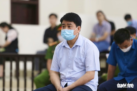 Sáng nay 20-6, tòa phúc thẩm xét đơn kêu oan của ông Nguyễn Đức Chung vụ mua chế phẩm Redoxy - Ảnh 1. Sáng nay 20-6, tòa phúc thẩm xét đơn kêu oan của ông Nguyễn Đức Chung vụ mua chế phẩm Redoxy - Ảnh 1.