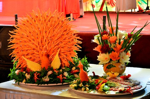 Về Huế thưởng thức đặc sản bốn phương dịp festival - Ảnh 1. Về Huế thưởng thức đặc sản bốn phương dịp festival - Ảnh 1.