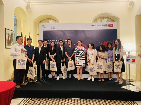 Nhiều học bổng du học Pháp chờ du học sinh Việt - Ảnh 1. Nhiều học bổng du học Pháp chờ du học sinh Việt - Ảnh 1.