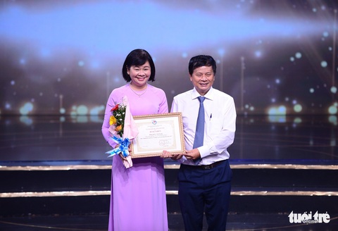 Trao giải cho 65 tác giả, nhóm tác giả đoạt Giải báo chí TP.HCM năm 2022 - Ảnh 3. Trao giải cho 65 tác giả, nhóm tác giả đoạt Giải báo chí TP.HCM năm 2022 - Ảnh 3.