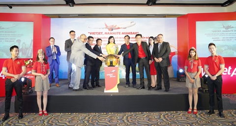 Vietjet mở đường bay TP.HCM - Hà Nội đến Mumbai - Ảnh 3. Vietjet mở đường bay TP.HCM - Hà Nội đến Mumbai - Ảnh 3.