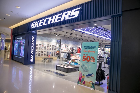 Skechers khai trương cửa hàng mới tại Crescent Mall, siêu sale hấp dẫn đến 50% - Ảnh 1. Skechers khai trương cửa hàng mới tại Crescent Mall, siêu sale hấp dẫn đến 50% - Ảnh 1.