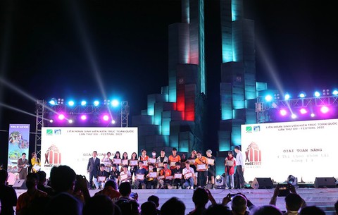 Sinh viên ĐH Duy Tân ghi dấu tại Festival Kiến trúc 2022 - Ảnh 1. Sinh viên ĐH Duy Tân ghi dấu tại Festival Kiến trúc 2022 - Ảnh 1.
