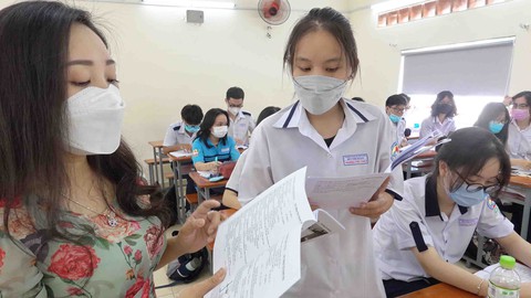 Tăng tốc chuẩn bị thi tốt nghiệp THPT - Ảnh 1. Tăng tốc chuẩn bị thi tốt nghiệp THPT - Ảnh 1.