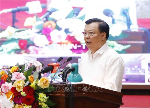 Thường trực Ban Bí thư đề nghị sớm cụ thể hóa nội dung nghị quyết Bộ Chính trị về phát triển thủ đô - Ảnh 1. Thường trực Ban Bí thư đề nghị sớm cụ thể hóa nội dung nghị quyết Bộ Chính trị về phát triển thủ đô - Ảnh 1.