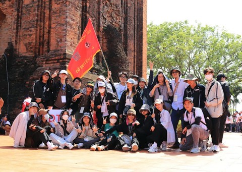 Sinh viên ĐH Duy Tân ghi dấu tại Festival Kiến trúc 2022 - Ảnh 5. Sinh viên ĐH Duy Tân ghi dấu tại Festival Kiến trúc 2022 - Ảnh 5.