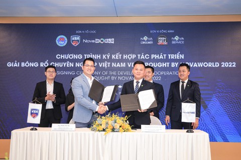 VBA và Novaworld hợp tác phát triển giải bóng rổ chuyên nghiệp - Ảnh 2. VBA và Novaworld hợp tác phát triển giải bóng rổ chuyên nghiệp - Ảnh 2.