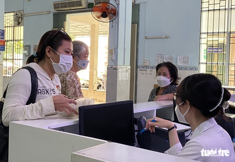 TP.HCM đảm bảo đầy đủ vắc xin trong chương trình tiêm chủng mở rộng - Ảnh 1. TP.HCM đảm bảo đầy đủ vắc xin trong chương trình tiêm chủng mở rộng - Ảnh 1.