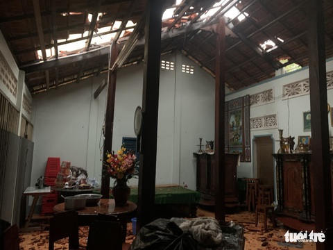 Dông lốc, mưa lớn làm tốc mái 25 căn nhà tại Tiền Giang - Ảnh 4. Dông lốc, mưa lớn làm tốc mái 25 căn nhà tại Tiền Giang - Ảnh 4.