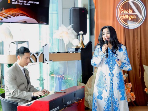 Mỹ Tâm làm thiện nguyện, Thanh Lam bị chê khi hát nhạc đàn em - Ảnh 3. Mỹ Tâm làm thiện nguyện, Thanh Lam bị chê khi hát nhạc đàn em - Ảnh 3.
