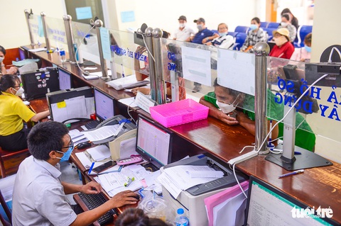 Không được để dân chờ do công chức quá tải - Ảnh 4. Không được để dân chờ do công chức quá tải - Ảnh 4.