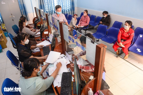 Không được để dân chờ do công chức quá tải - Ảnh 5. Không được để dân chờ do công chức quá tải - Ảnh 5.