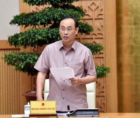 Kiên quyết thu phí không dừng trước 31-7, nếu không sẽ xả trạm - Ảnh 1. Kiên quyết thu phí không dừng trước 31-7, nếu không sẽ xả trạm - Ảnh 1.