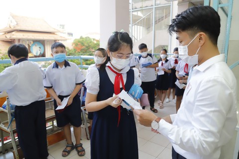 TP.HCM công bố đề thi và đáp án tuyển sinh lớp 6 Trường THPT chuyên Trần Đại Nghĩa - Ảnh 1. TP.HCM công bố đề thi và đáp án tuyển sinh lớp 6 Trường THPT chuyên Trần Đại Nghĩa - Ảnh 1.