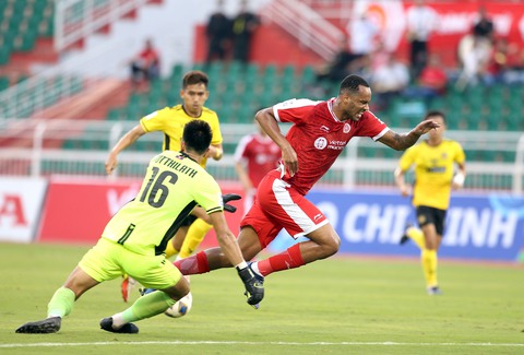 CLB Viettel - Young Elephants 5-1: Như một buổi đá tập - Ảnh 1. CLB Viettel - Young Elephants 5-1: Như một buổi đá tập - Ảnh 1.